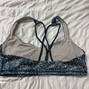 lululemon free to be bra